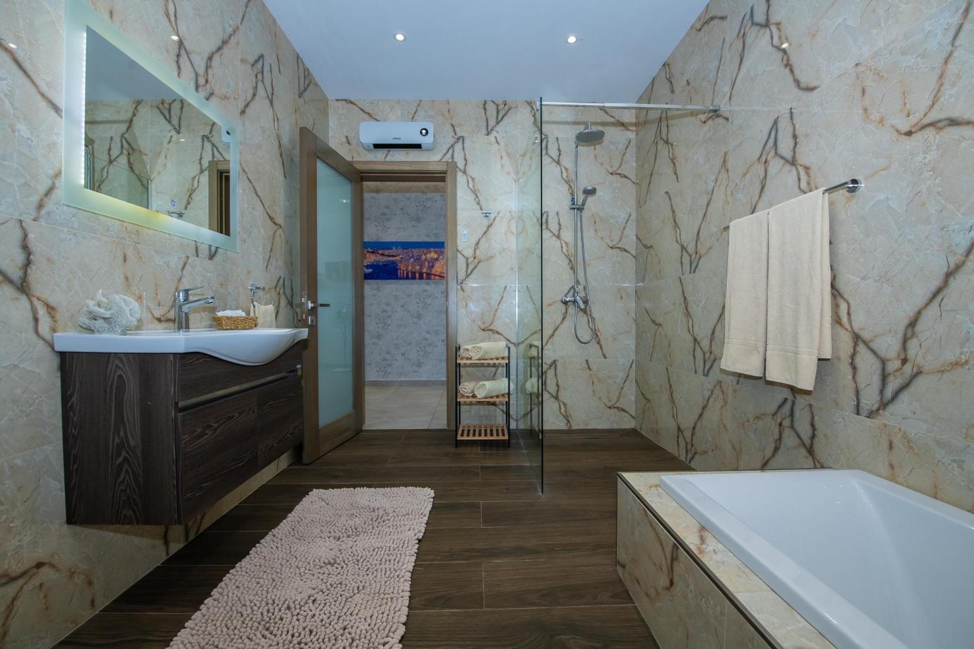 Clifftop Modern Apartment Mellieħa Exterior foto