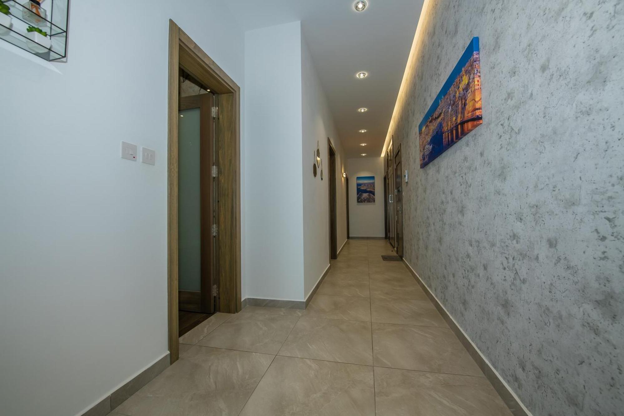 Clifftop Modern Apartment Mellieħa Exterior foto